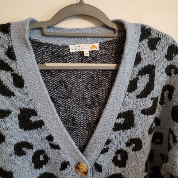 C & C California Blue Leopard Print V-Neck Cardigan Large - Picture 7 of 15